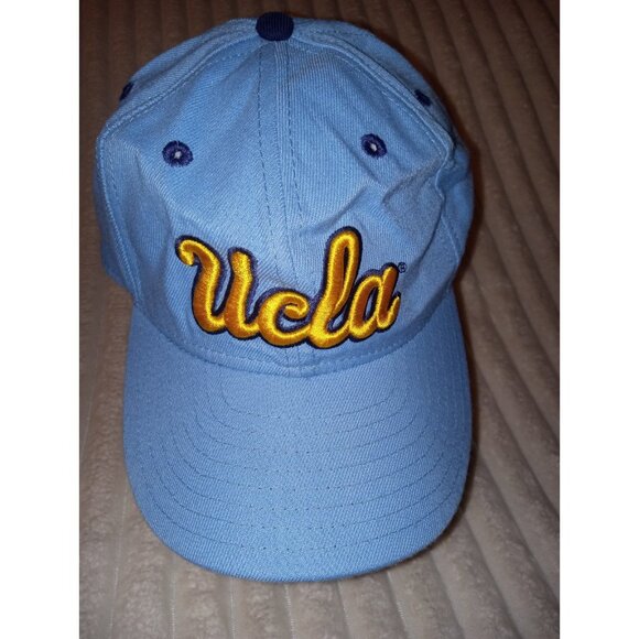 New Era UCLA Bruins Fitted Hat Men's Size 7 1/8 Light Blue Yellow Logo - Picture 1 of 8